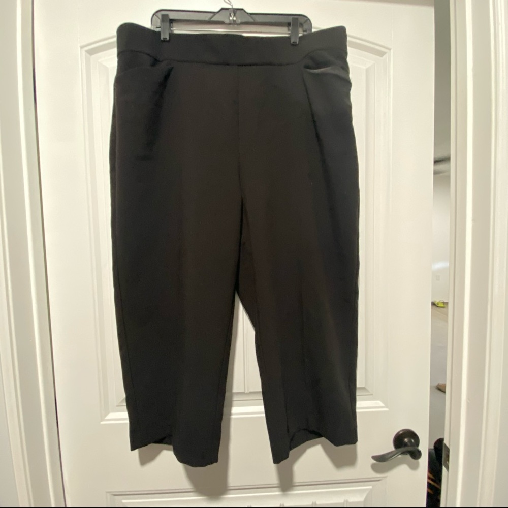 Torrid black gaucho pants